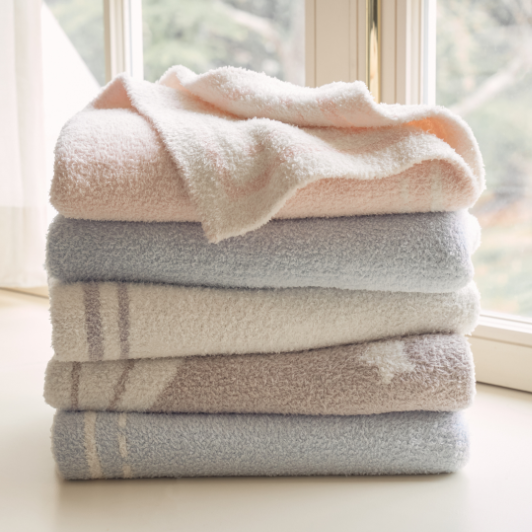 Pale Pink Teddy Bear Feather Knit Baby Blanket