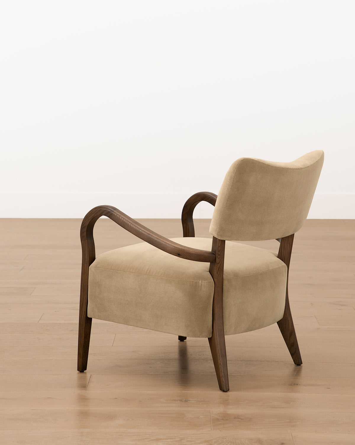 Etienne Lounge Chair