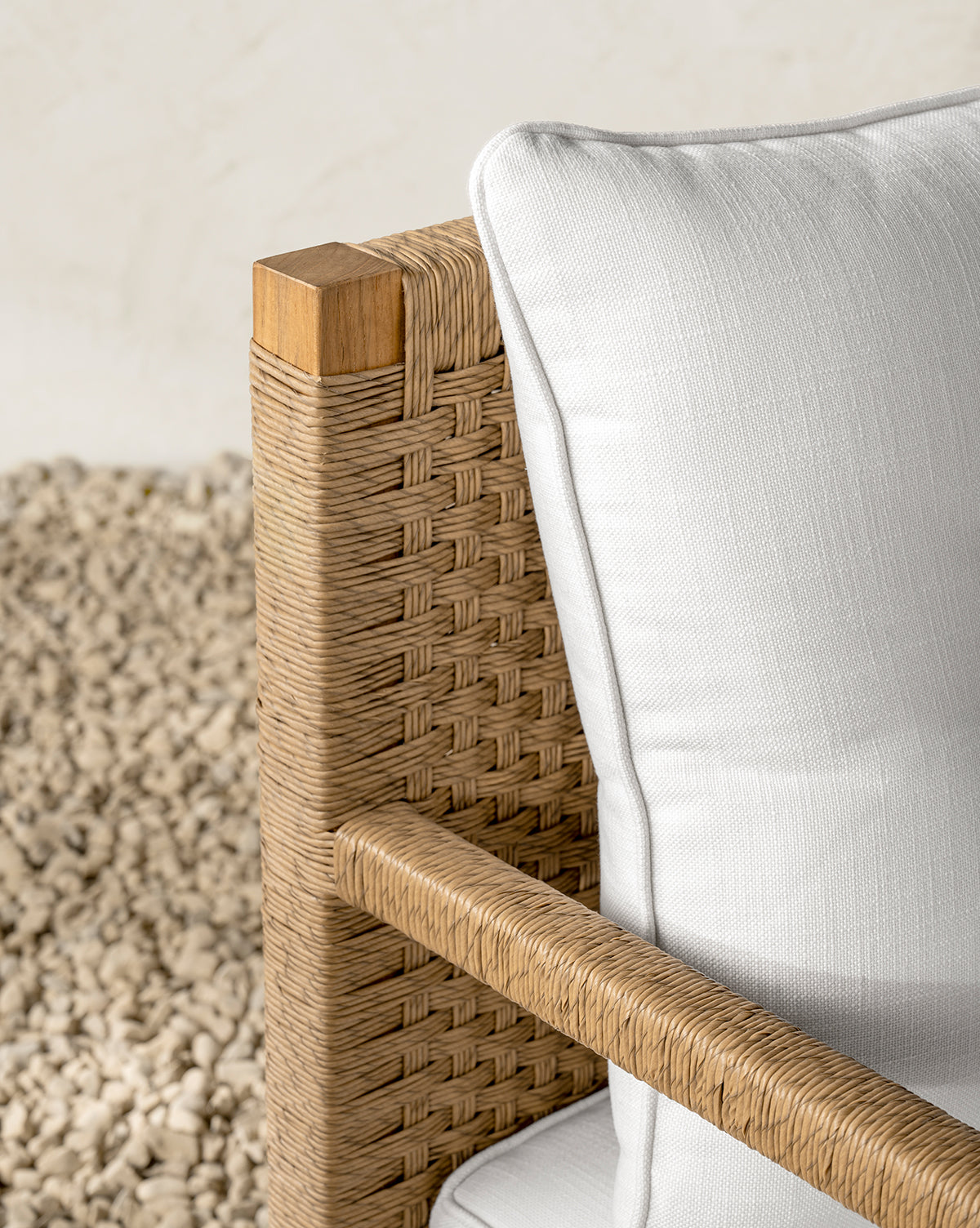 Lindon Outdoor Lounge Chair (Ready to Ship)