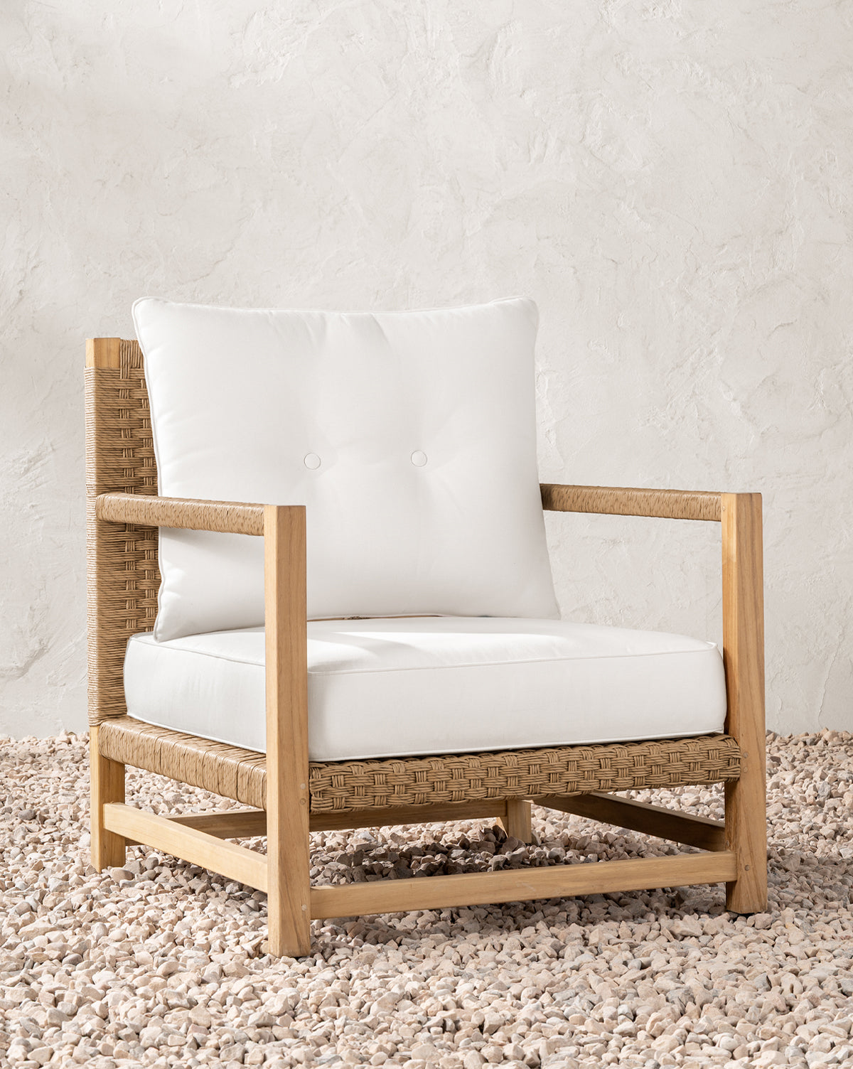 Lindon Outdoor Lounge Chair (Ready to Ship)