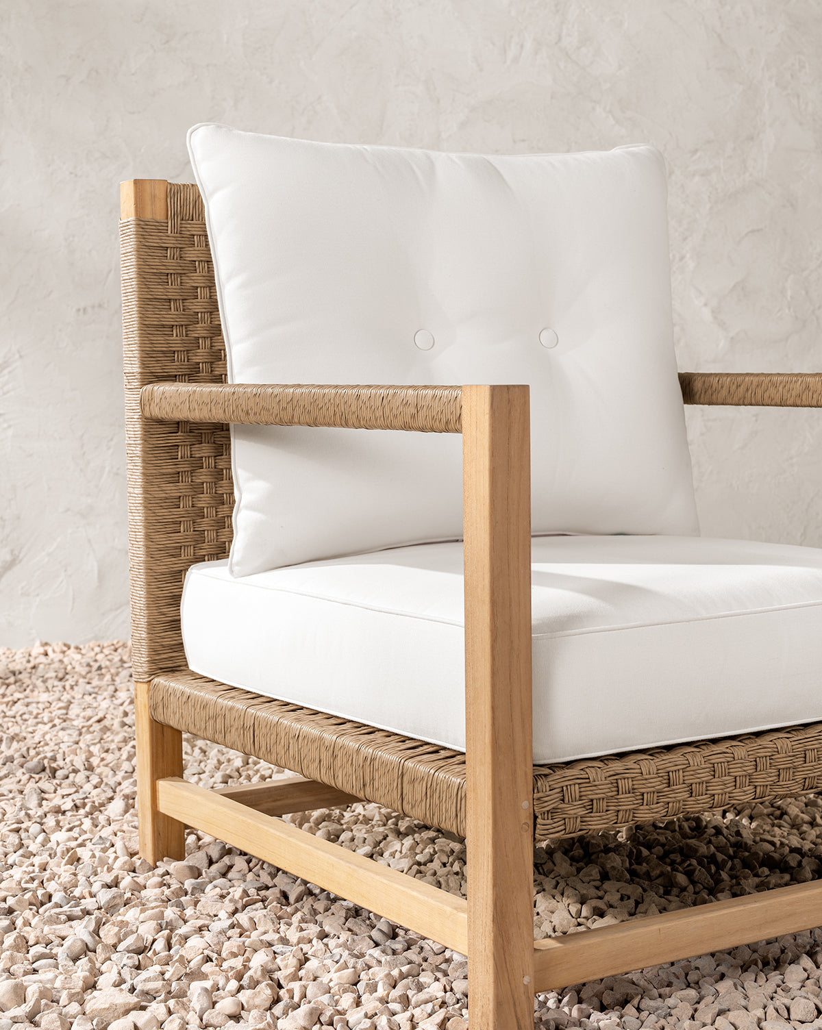 Lindon Outdoor Lounge Chair (Ready to Ship)