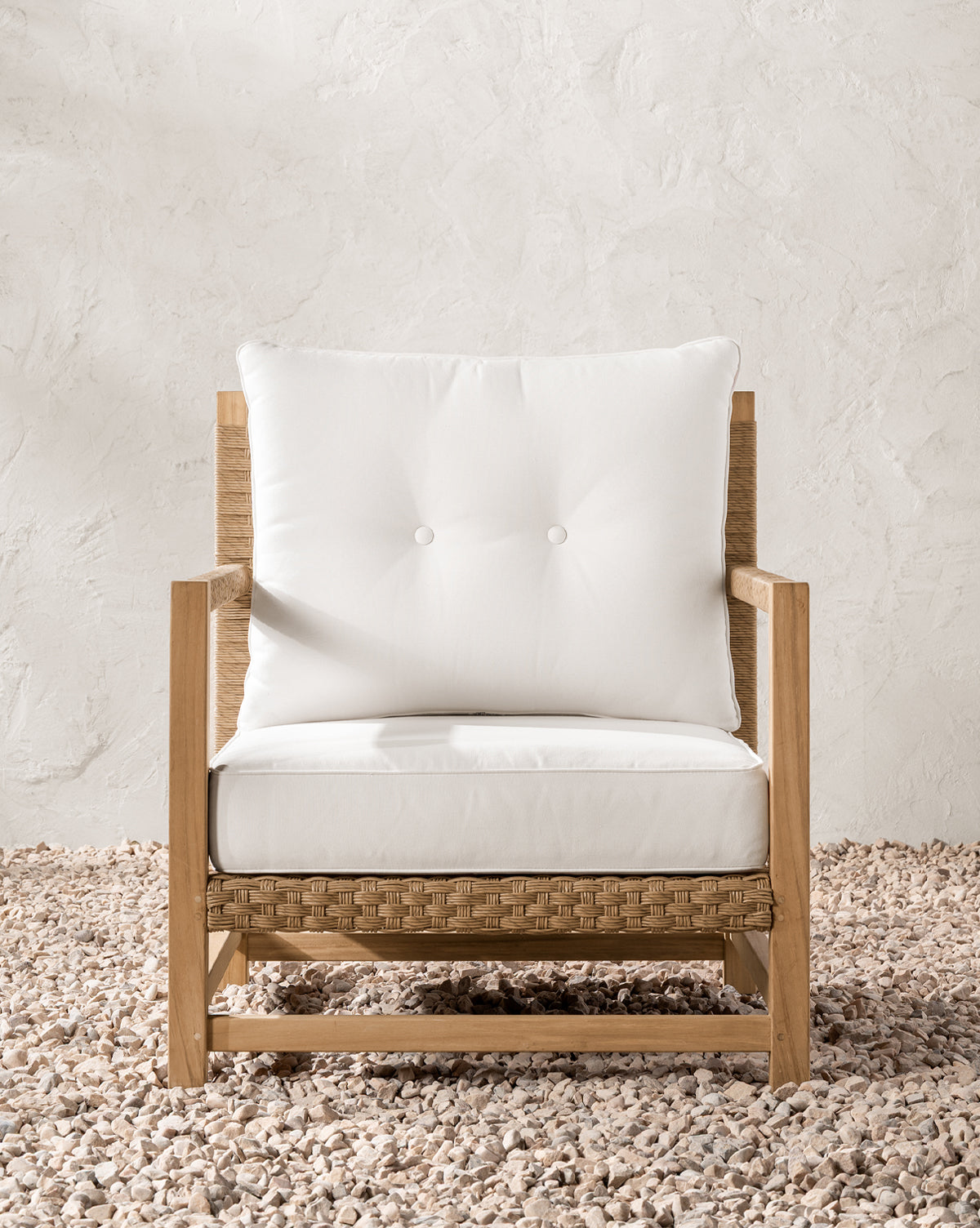 Lindon Outdoor Lounge Chair (Ready to Ship)
