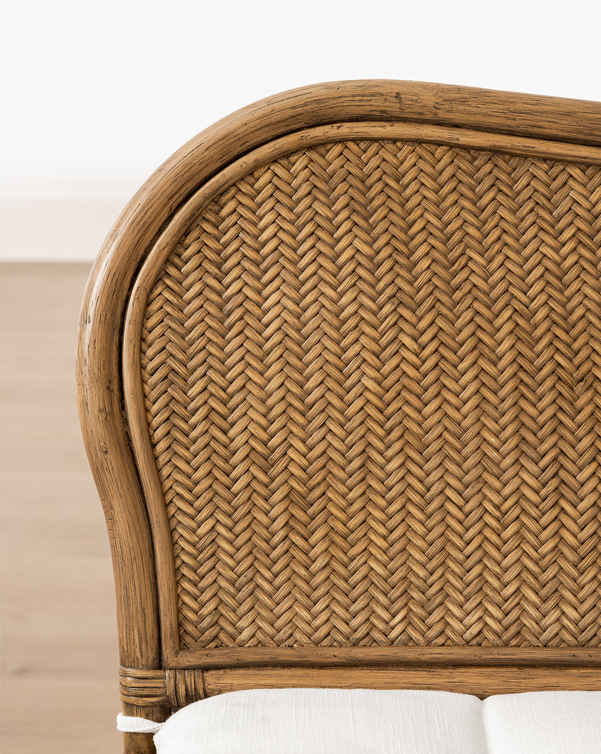 Rafaella Bench